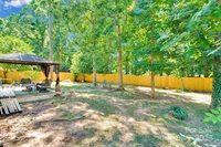 2725 Kirkholm Drive, Matthews, NC 28105