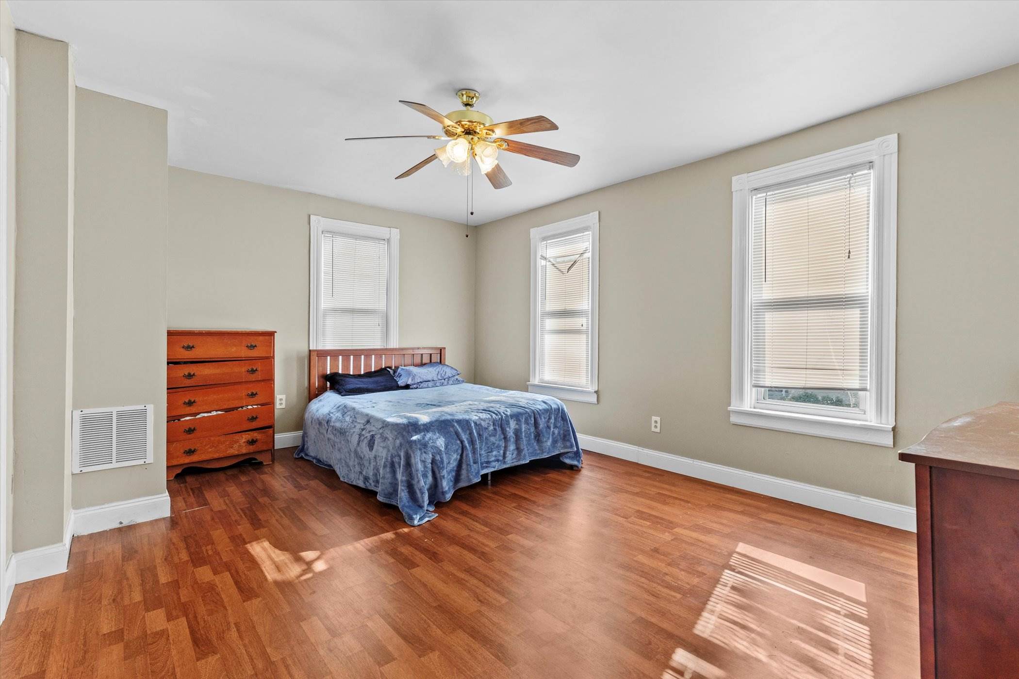 3623 N 6th St, Harrisburg, PA 17110