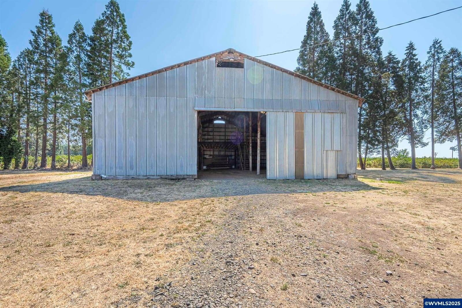 36765 Glaser Dr, Scio, OR 97374