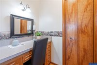 36765 Glaser Dr, Scio, OR 97374