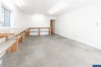 36765 Glaser Dr, Scio, OR 97374