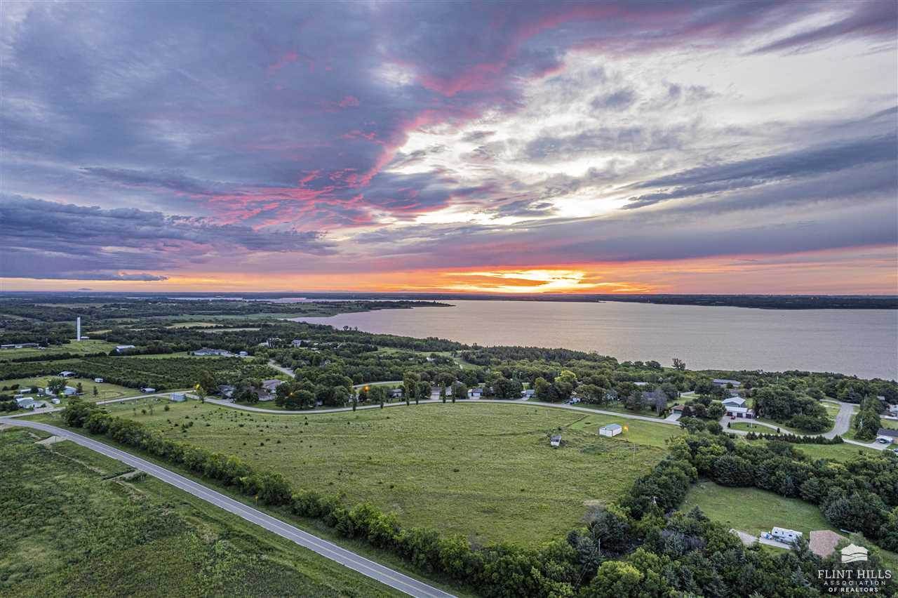 00000 Canyon Road, Junction City, KS 66441