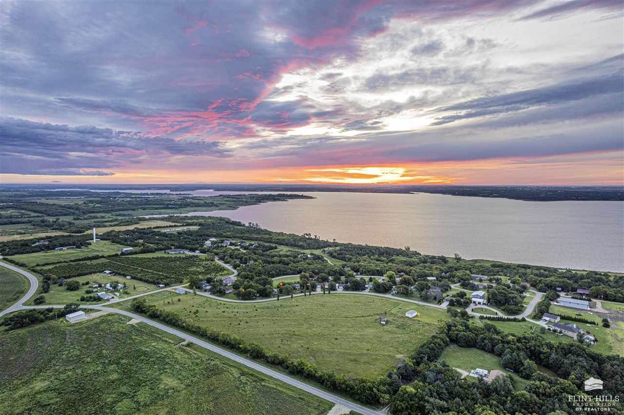 00000 Canyon Road, Junction City, KS 66441