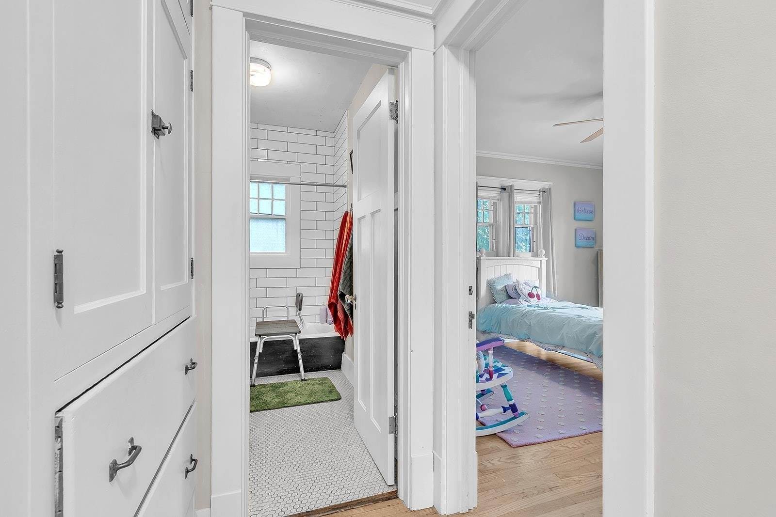 1004 South Webster Avenue, Green Bay, WI 54301