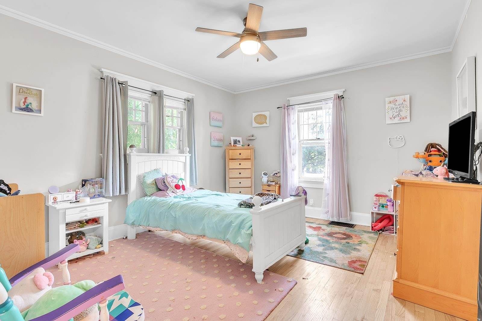 1004 South Webster Avenue, Green Bay, WI 54301