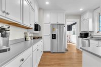 1004 South Webster Avenue, Green Bay, WI 54301