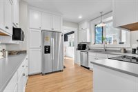 1004 South Webster Avenue, Green Bay, WI 54301