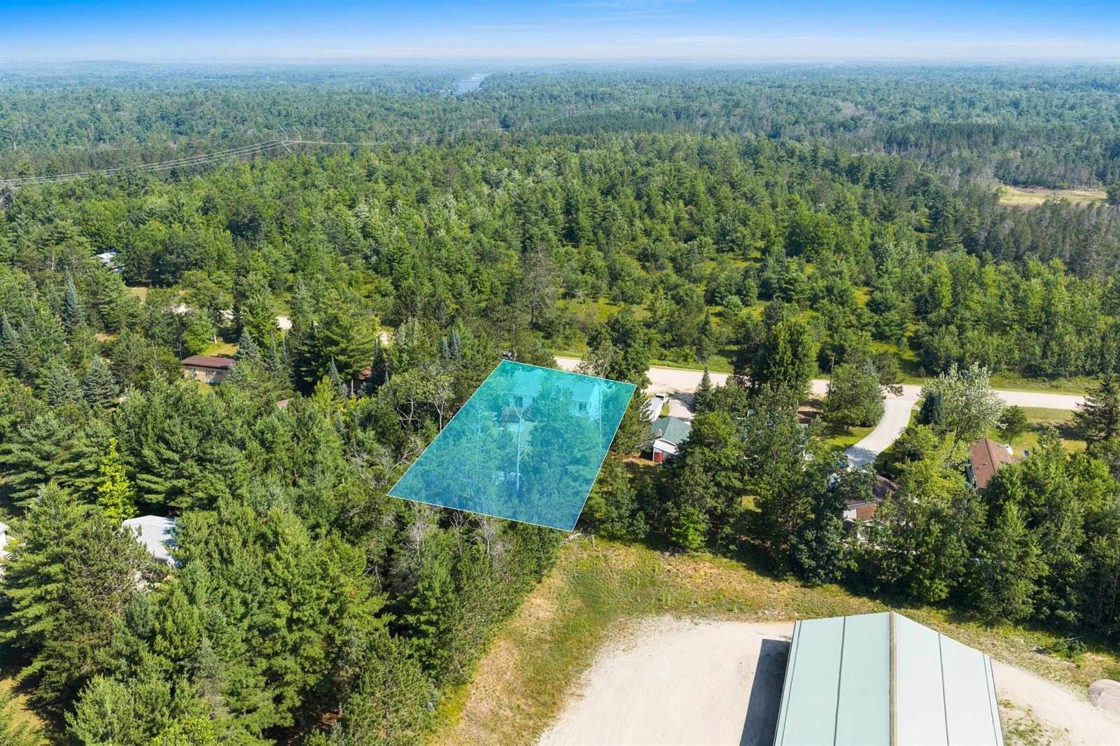 W11443 1ST Street, Crivitz, WI 54114