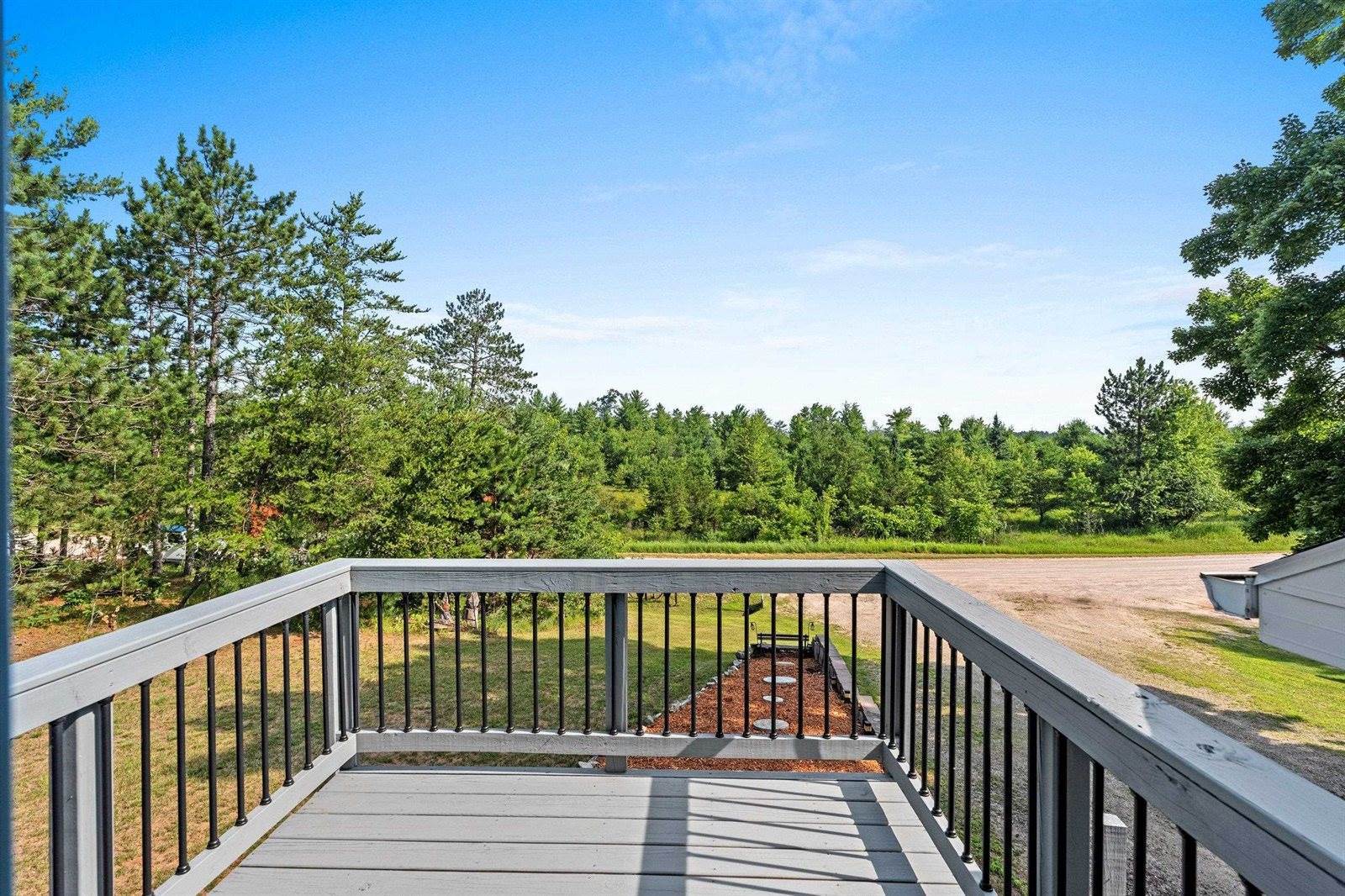 W11443 1ST Street, Crivitz, WI 54114