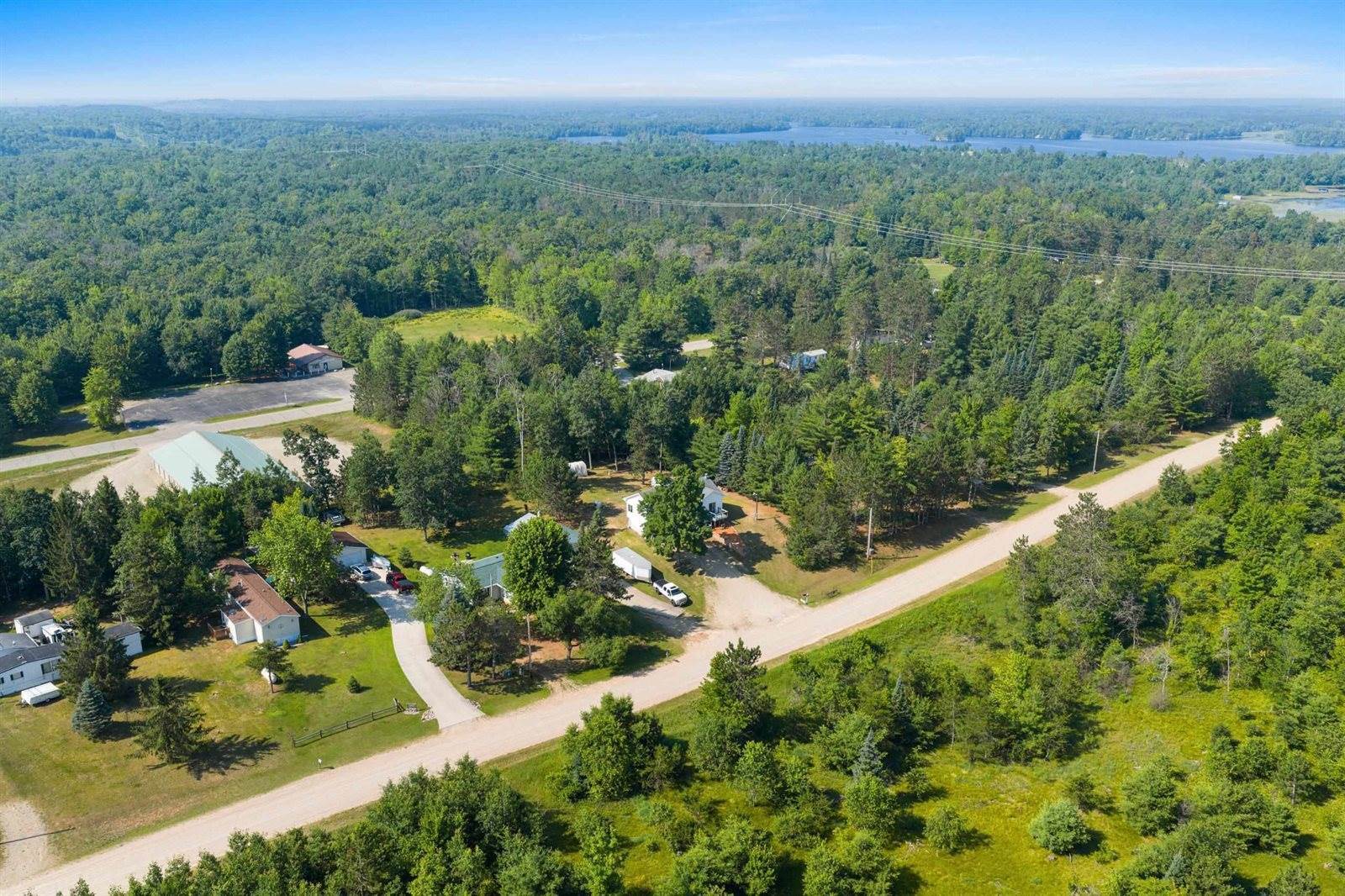 W11443 1ST Street, Crivitz, WI 54114