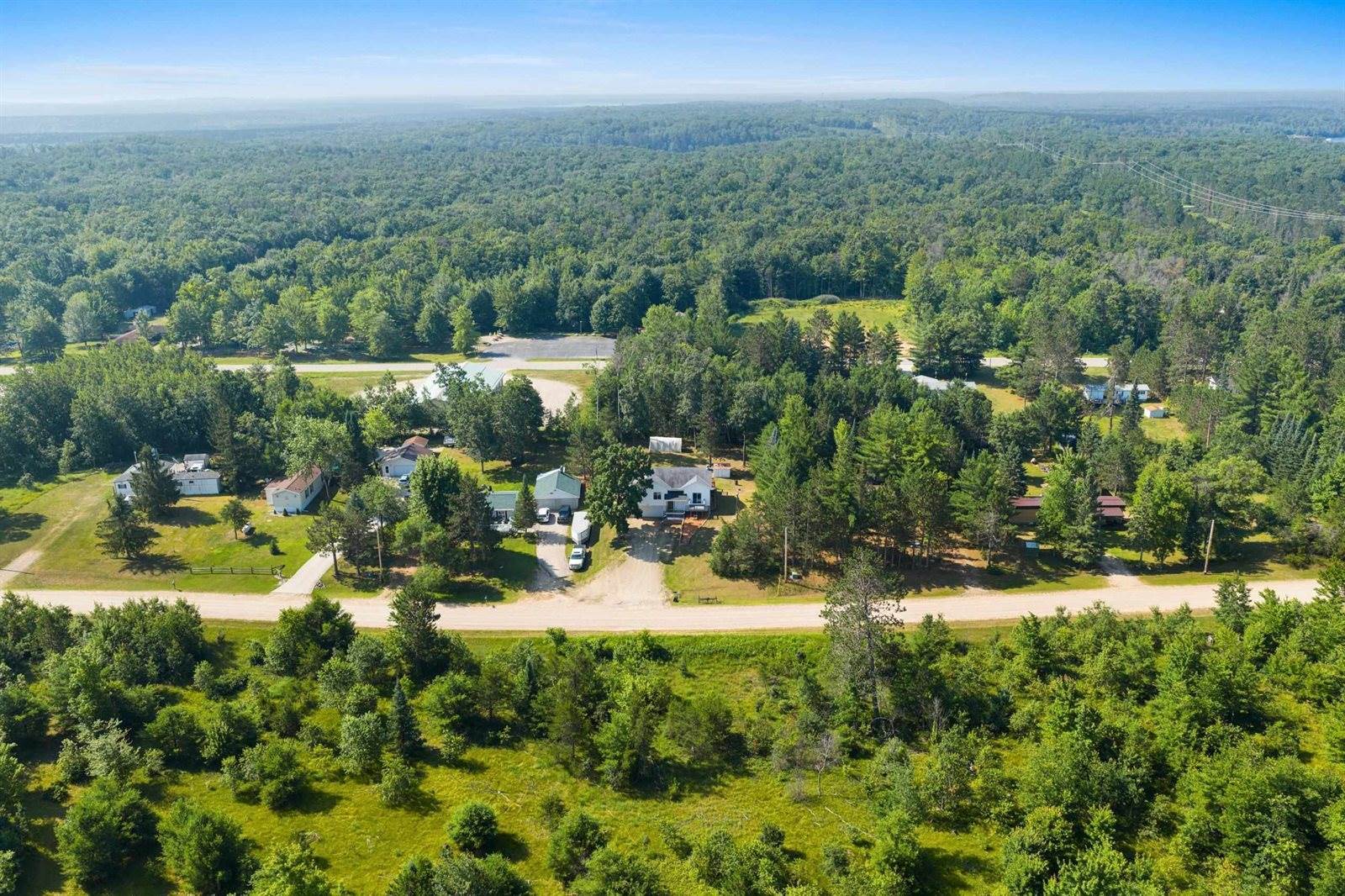 W11443 1ST Street, Crivitz, WI 54114