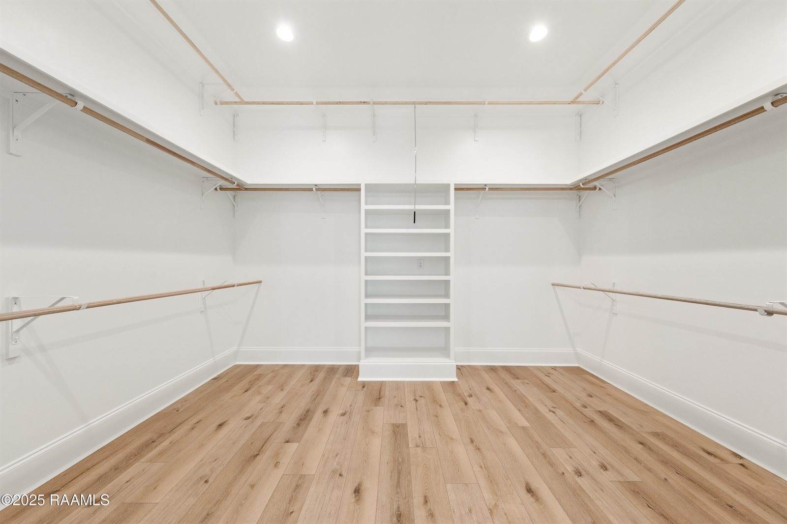 313 Harvest Creek Lane, Lafayette, LA 70508