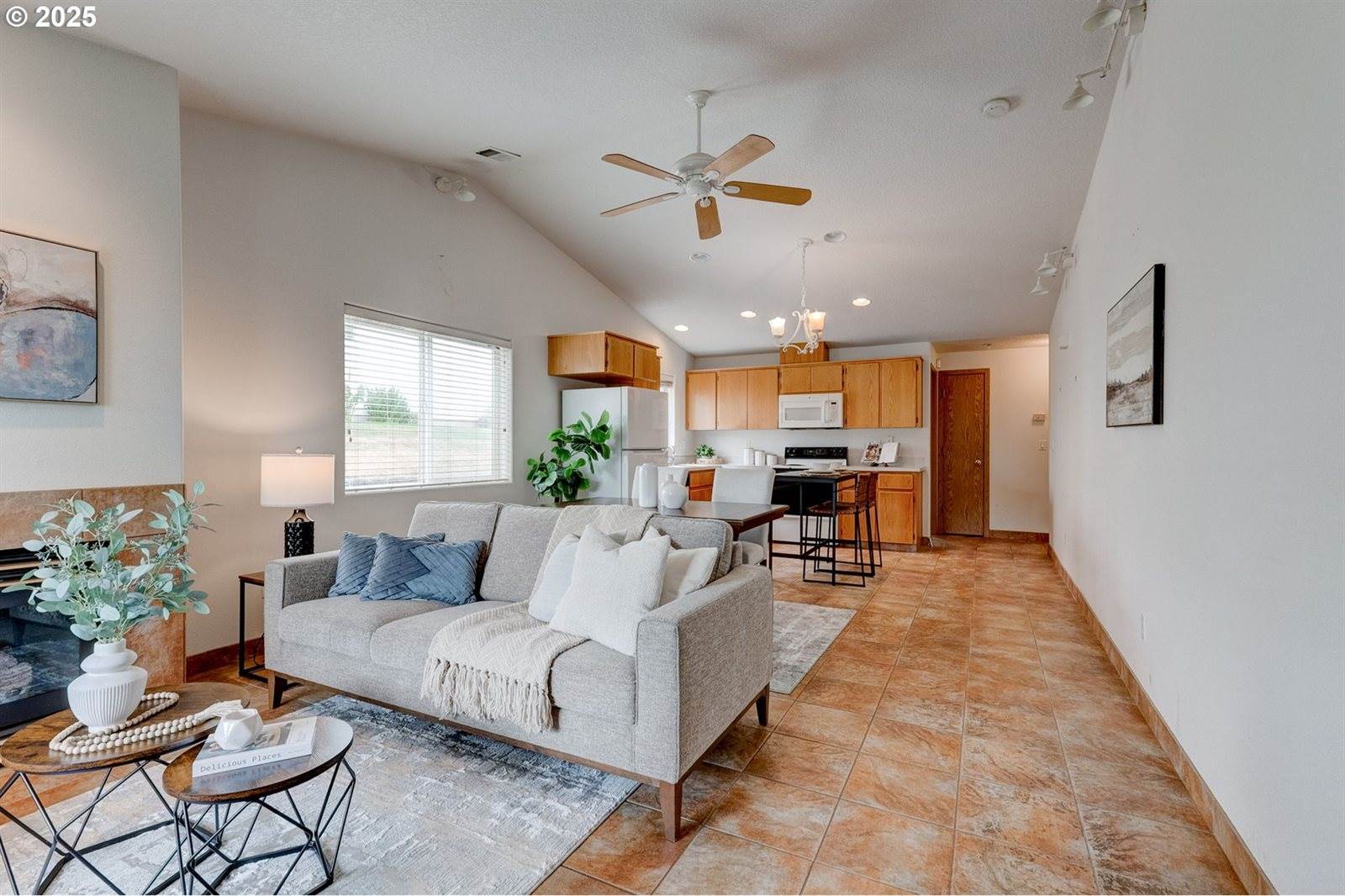 15415 SW Picadilly Ln, Beaverton, OR 97007