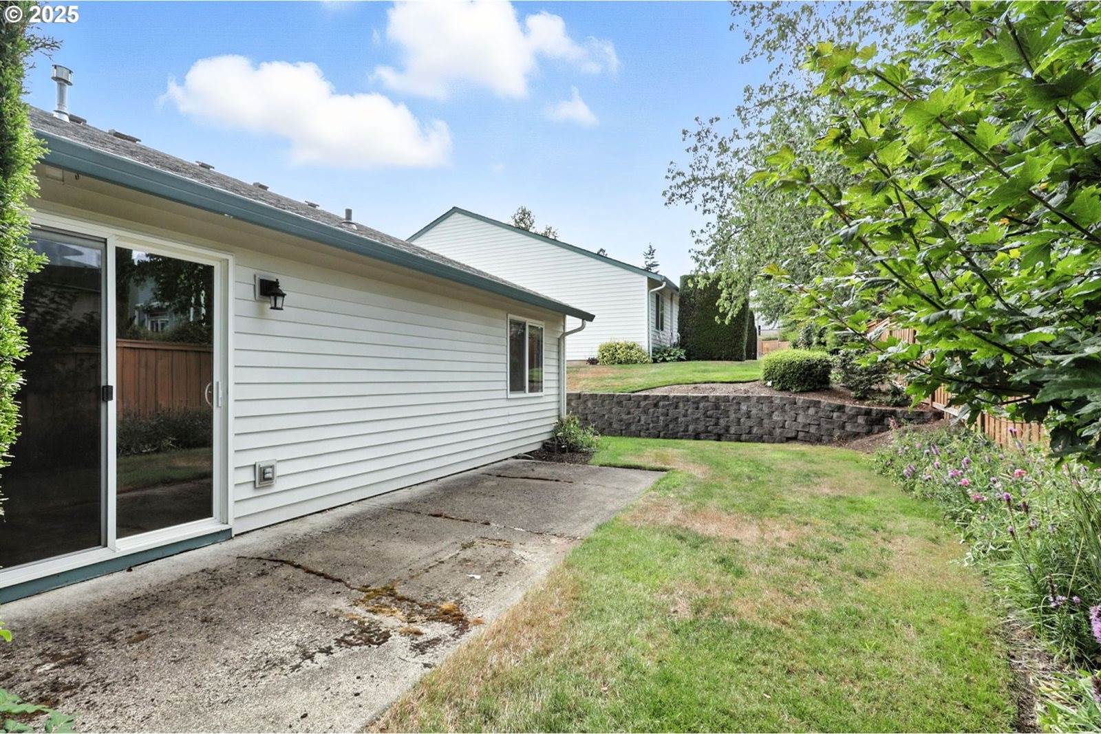 15415 SW Picadilly Ln, Beaverton, OR 97007