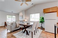 15415 SW Picadilly Ln, Beaverton, OR 97007