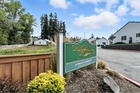 15415 SW Picadilly Ln, Beaverton, OR 97007