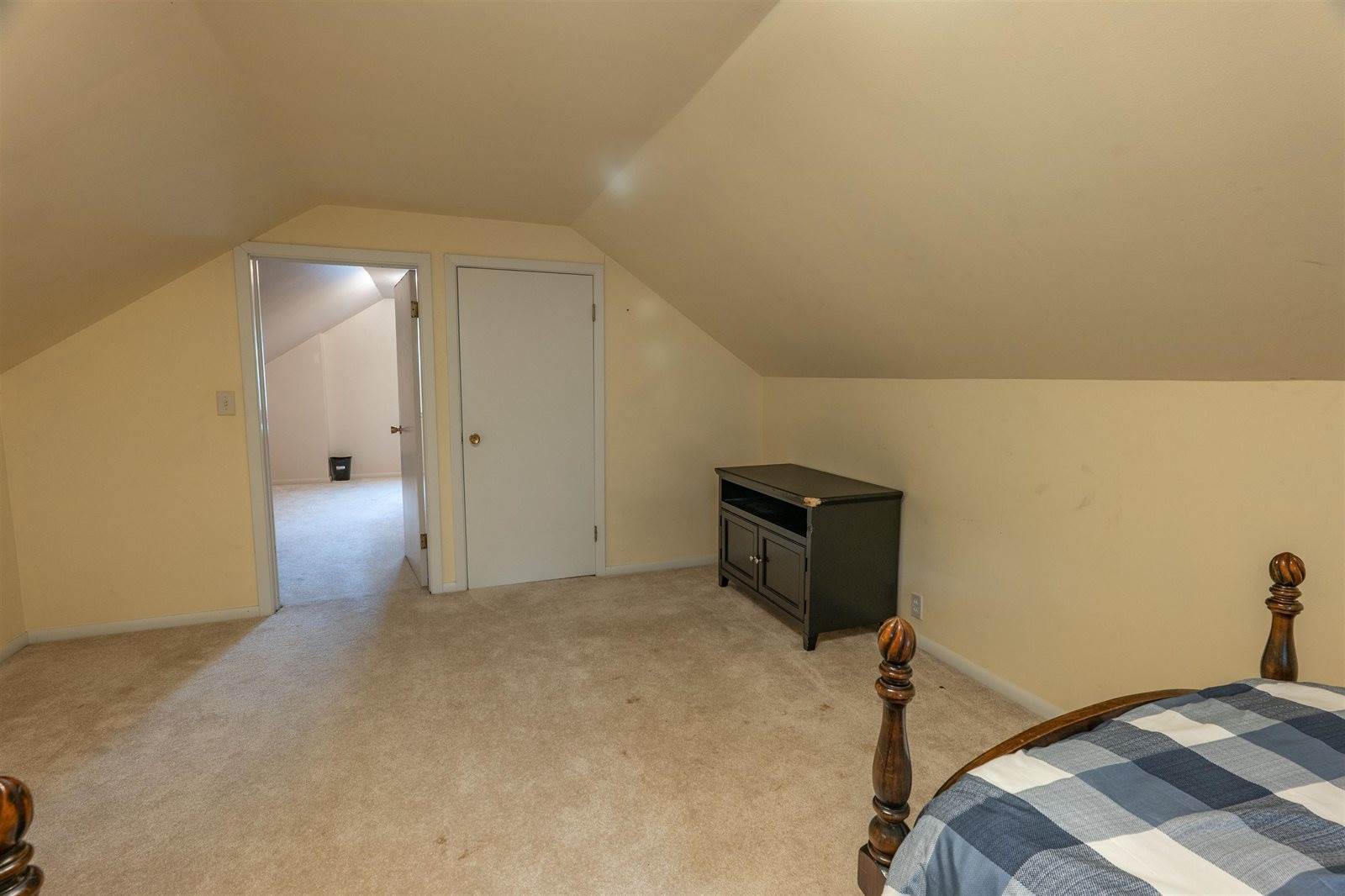 1114 N 1st Avenue, Wausau, WI 54401