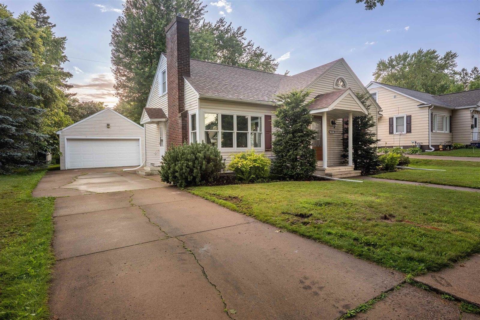 1114 N 1st Avenue, Wausau, WI 54401