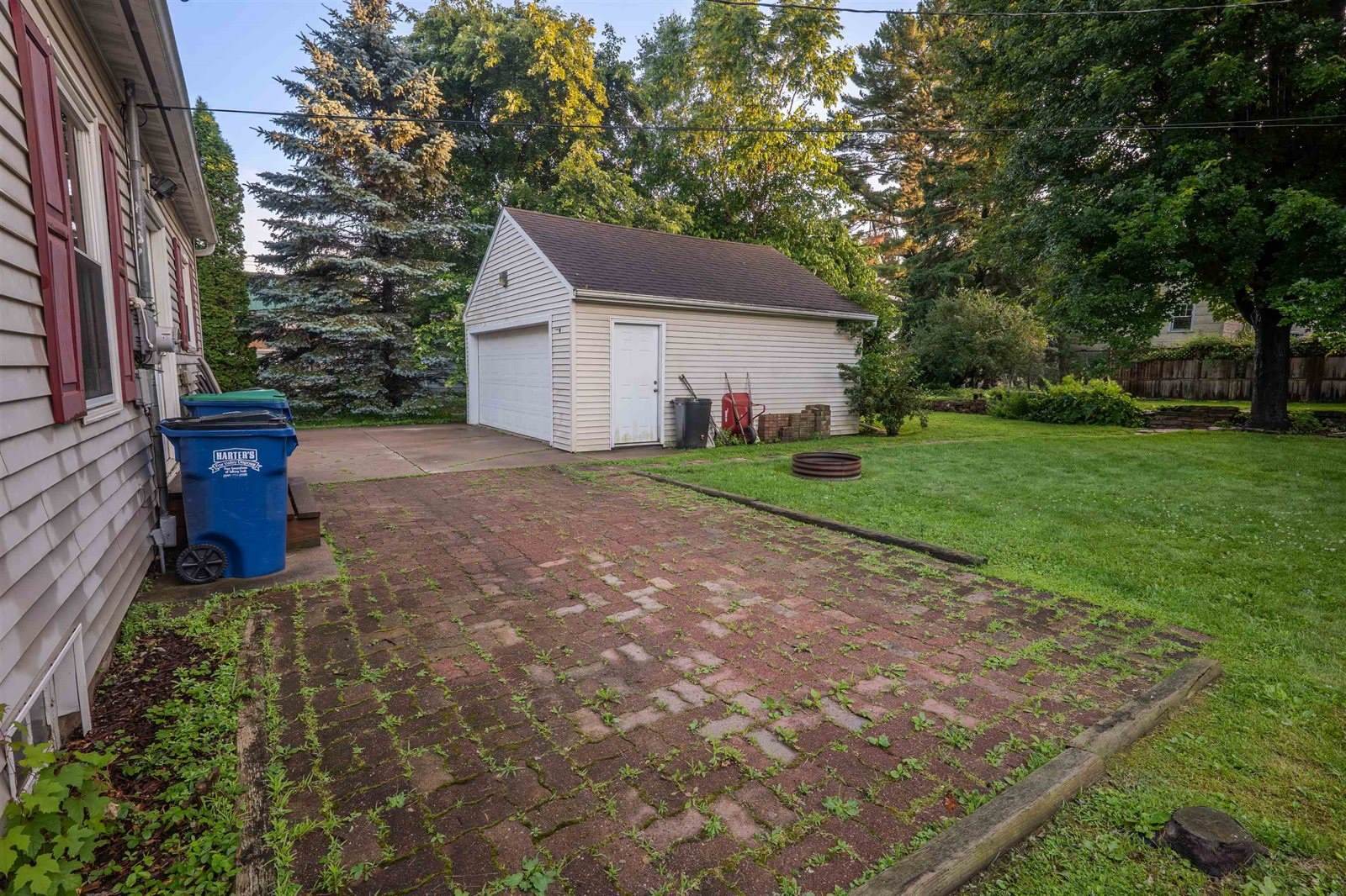 1114 N 1st Avenue, Wausau, WI 54401