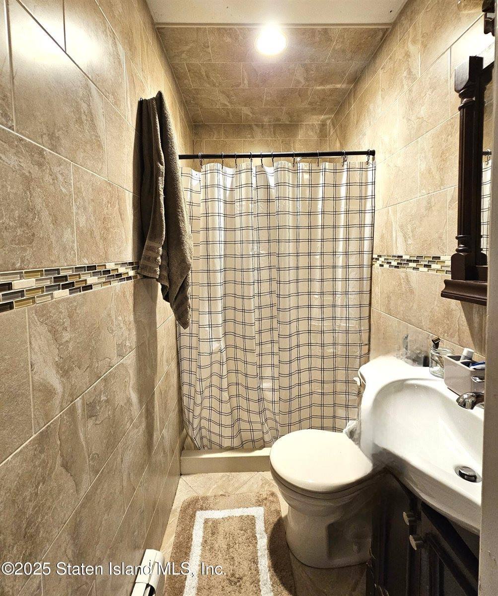 5198 Hylan Boulevard, Staten Island, NY 10312