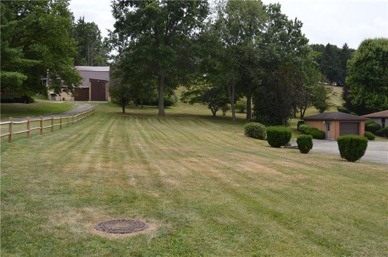 601-603 1st Street Extension, Kiskiminetas Township, PA 15613