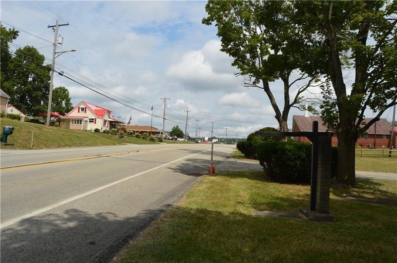 601-603 1st Street Extension, Kiskiminetas Township, PA 15613