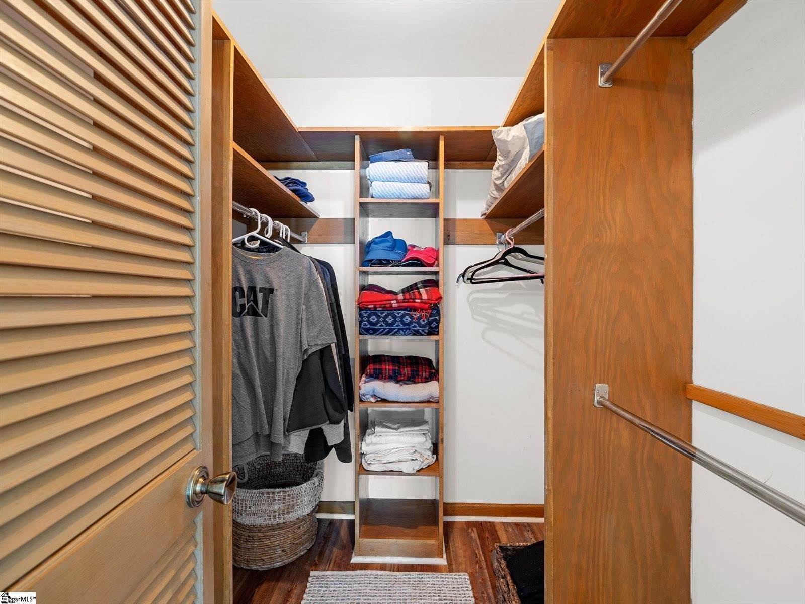 1326 E Lakeshore, Landrum, SC 29356