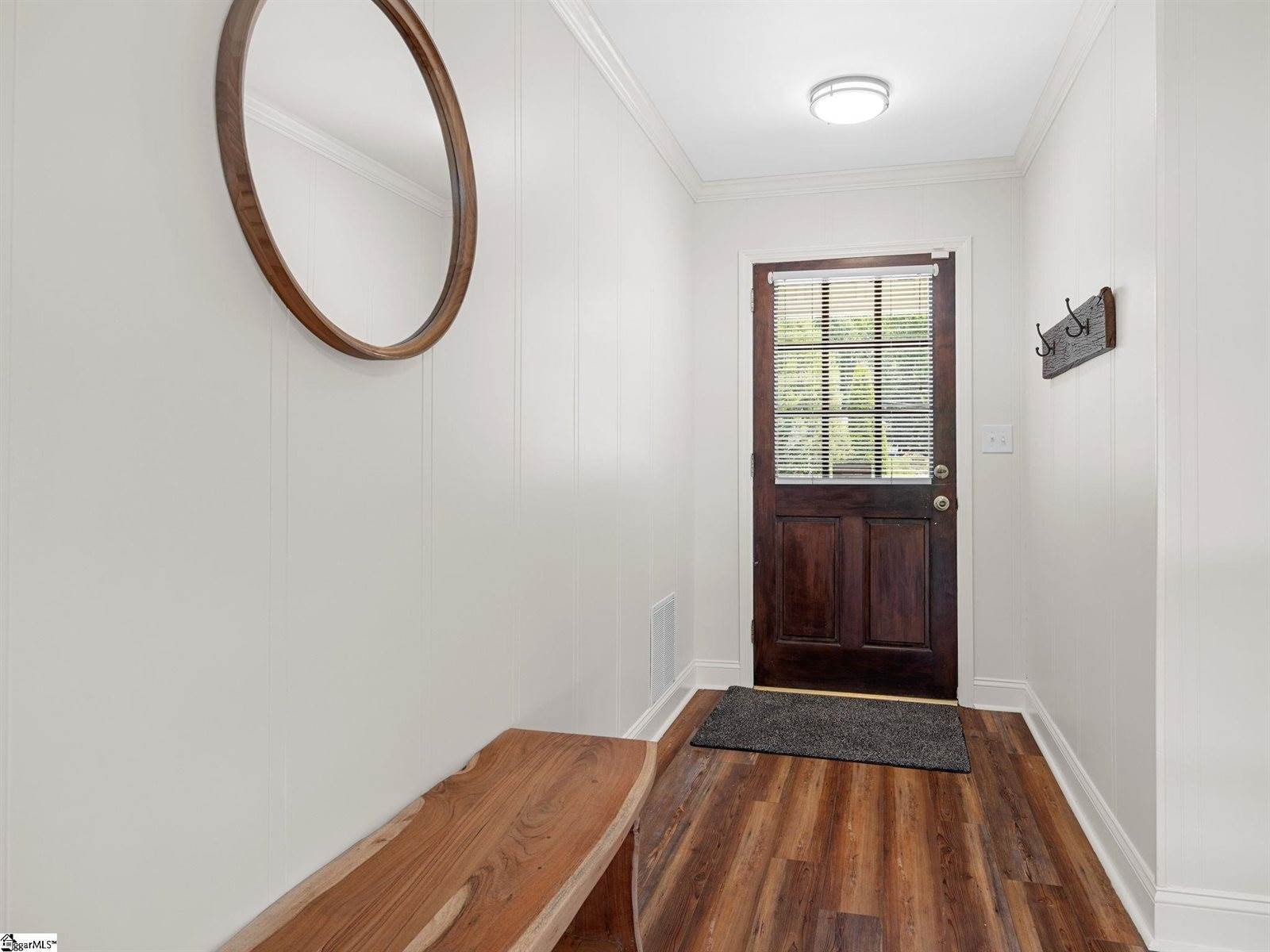 1326 E Lakeshore, Landrum, SC 29356