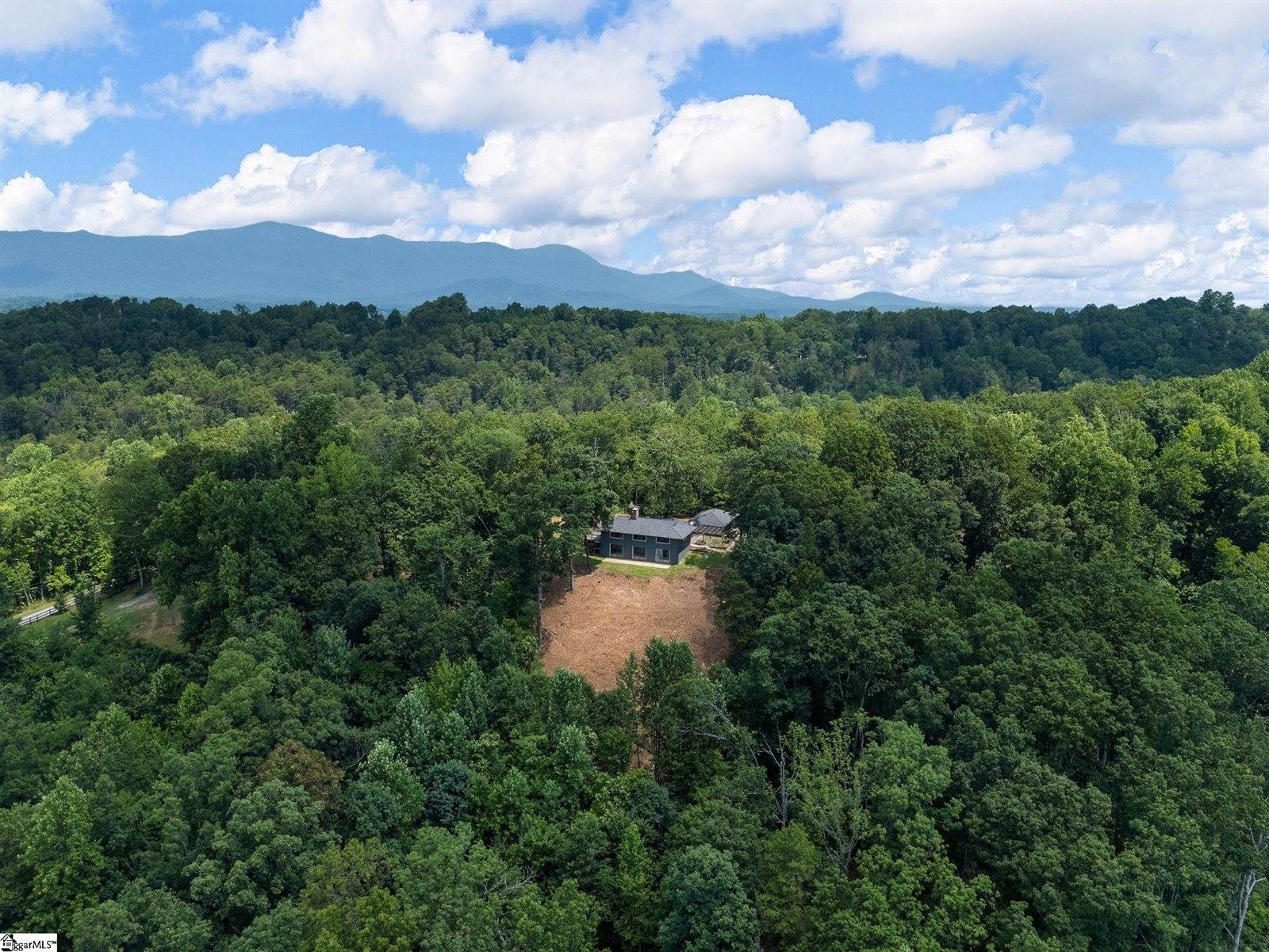 222 Bird Mountain Ridge, Landrum, SC 29356