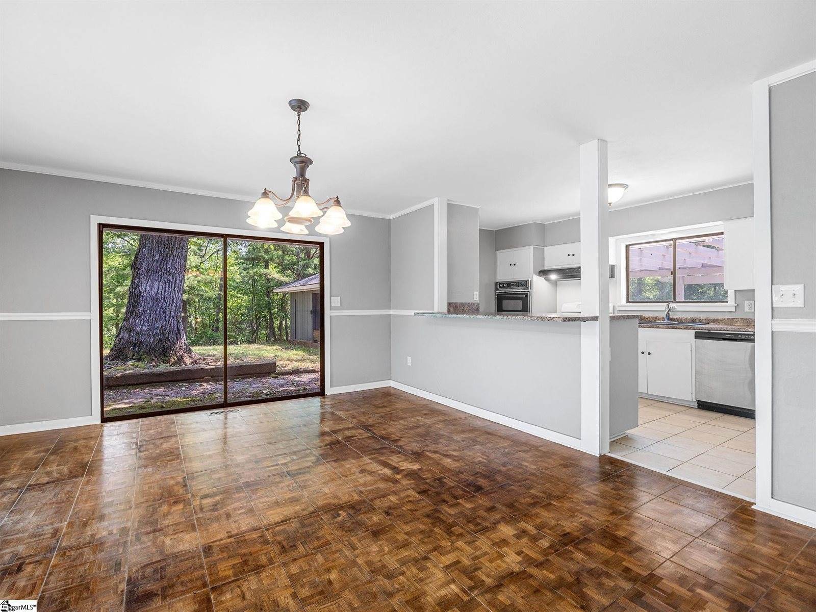 222 Bird Mountain Ridge, Landrum, SC 29356