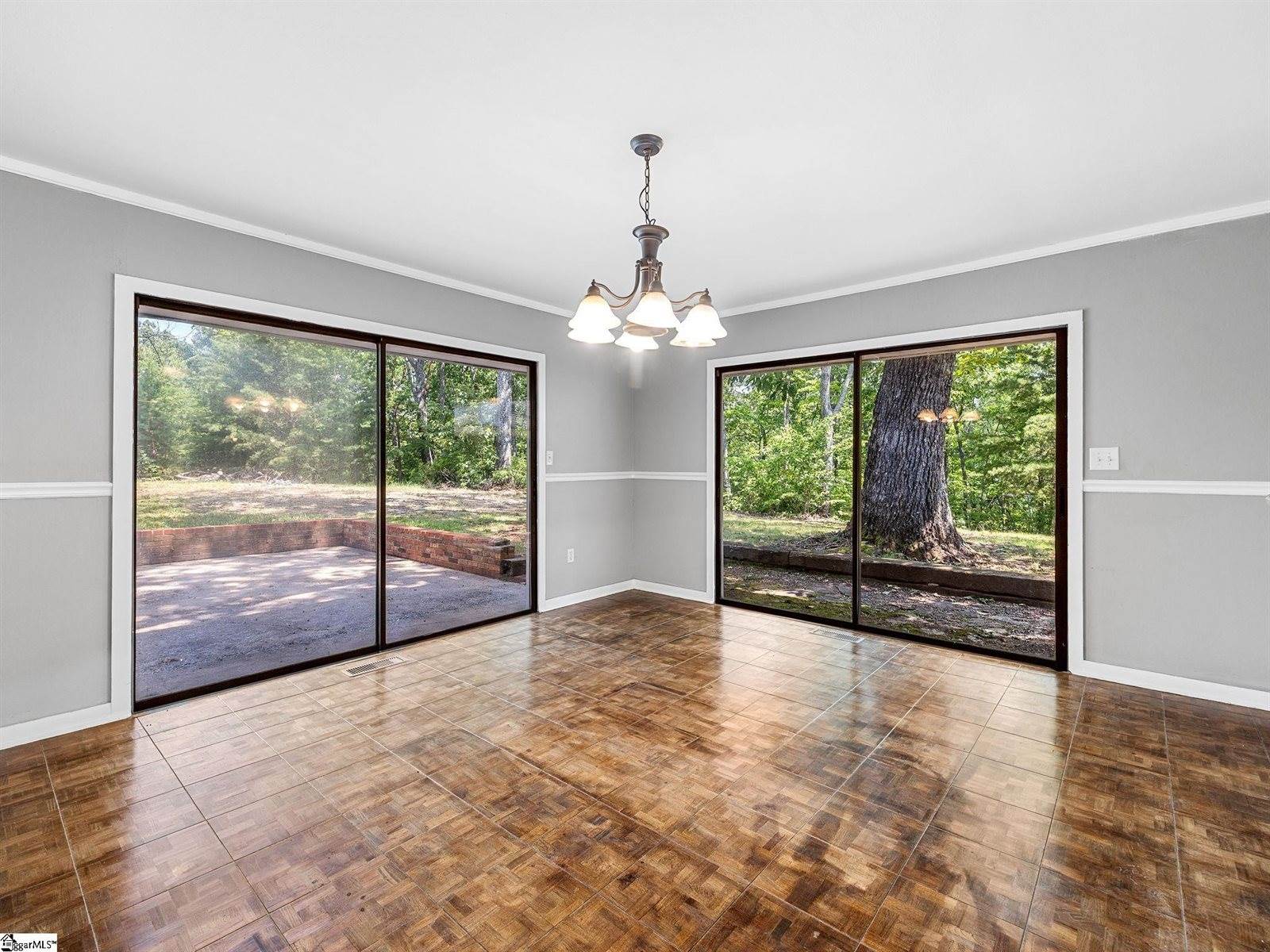 222 Bird Mountain Ridge, Landrum, SC 29356