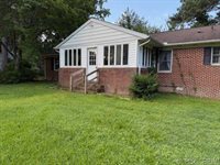 2921 Frying Pan Farm Lane, Gloucester County, VA 23072
