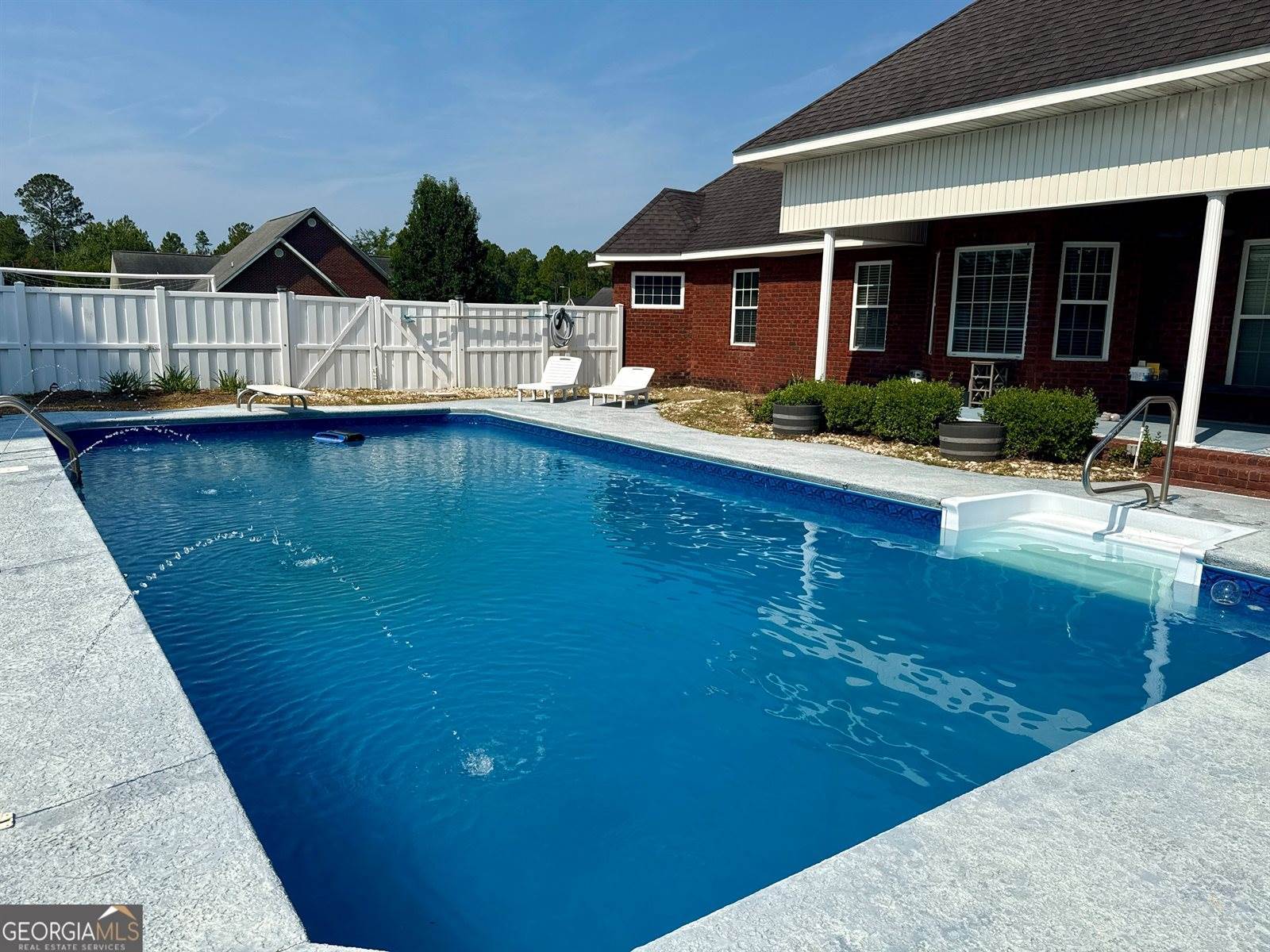 107 Portmere Drive, Jesup, GA 31546