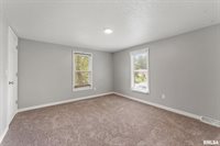 128 Butzer Street, Hillsdale, IL 61257