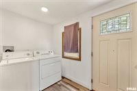 128 Butzer Street, Hillsdale, IL 61257