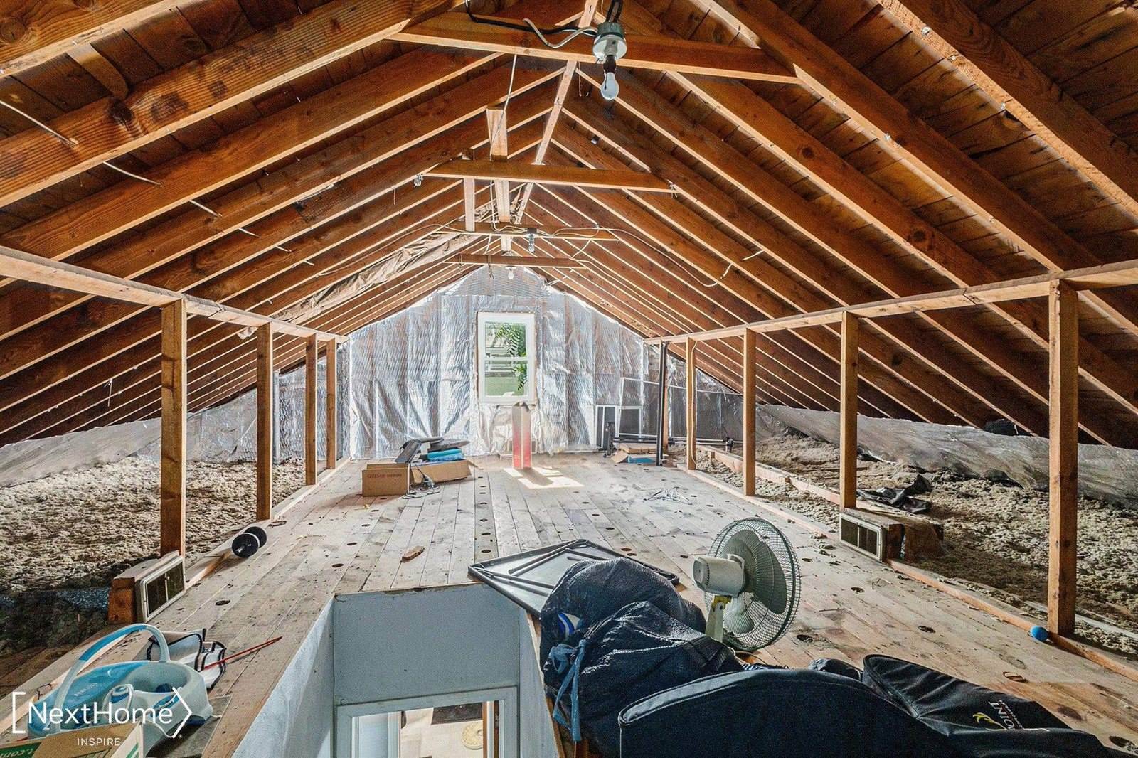 2737 Swayze Street, Flint, MI 48503