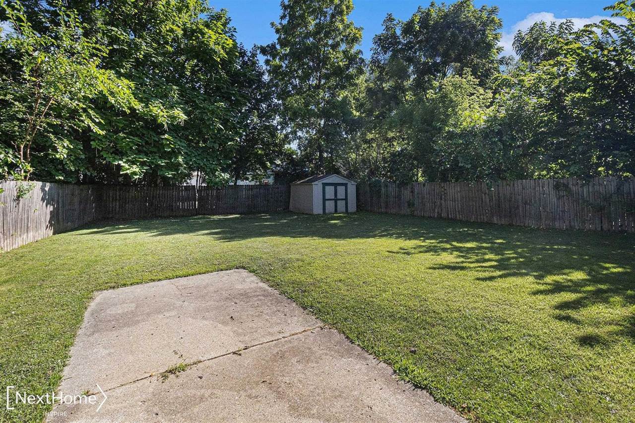 2737 Swayze Street, Flint, MI 48503