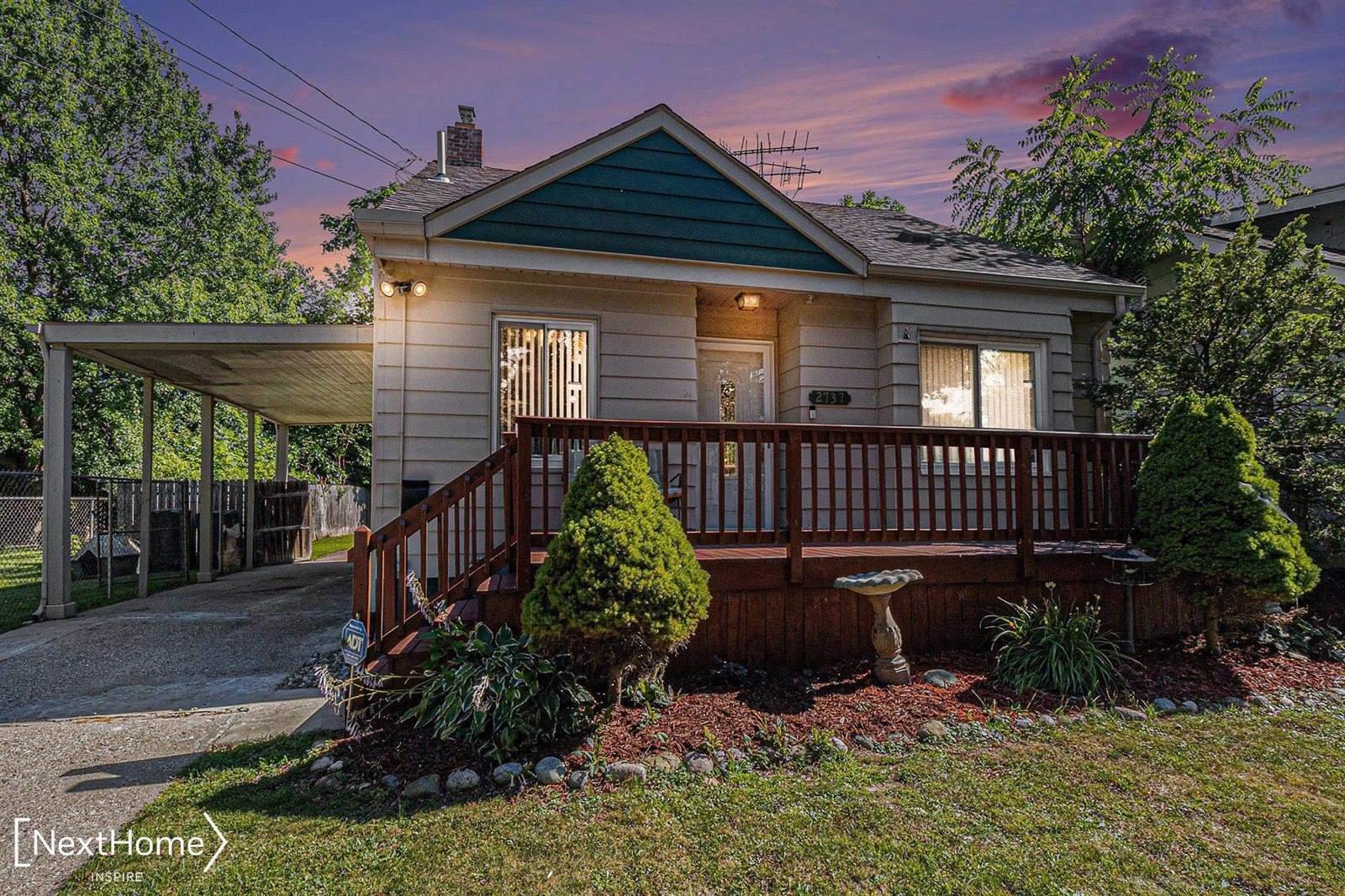 2737 Swayze Street, Flint, MI 48503