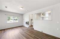 1002 East F Street, Russellville, AR 72801