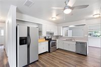 1002 East F Street, Russellville, AR 72801