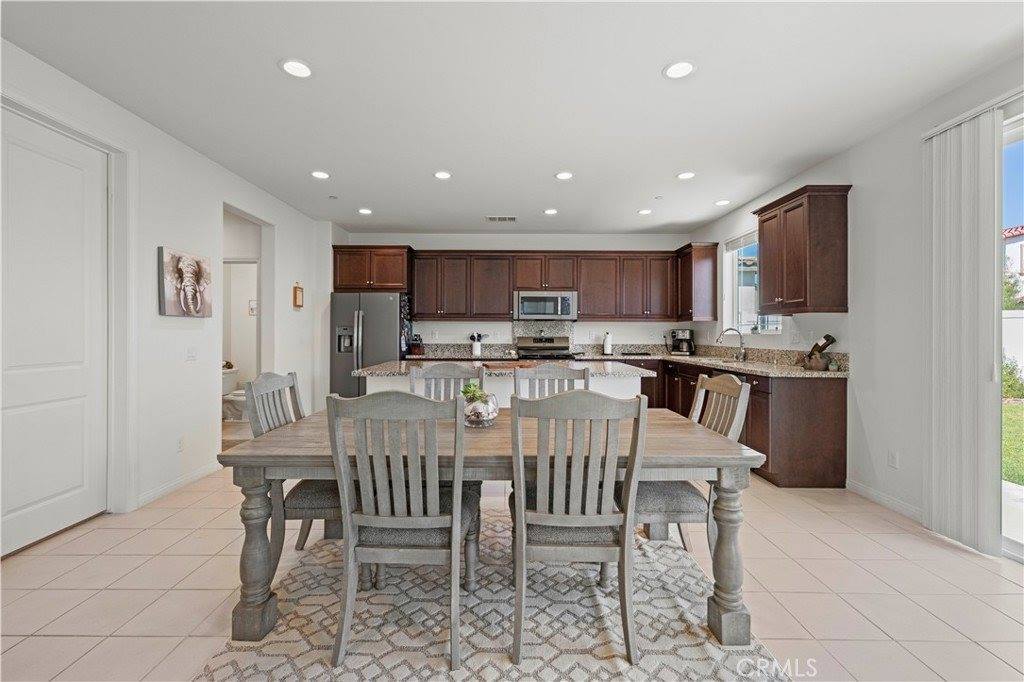 242 Rose Street, Fillmore, CA 93015