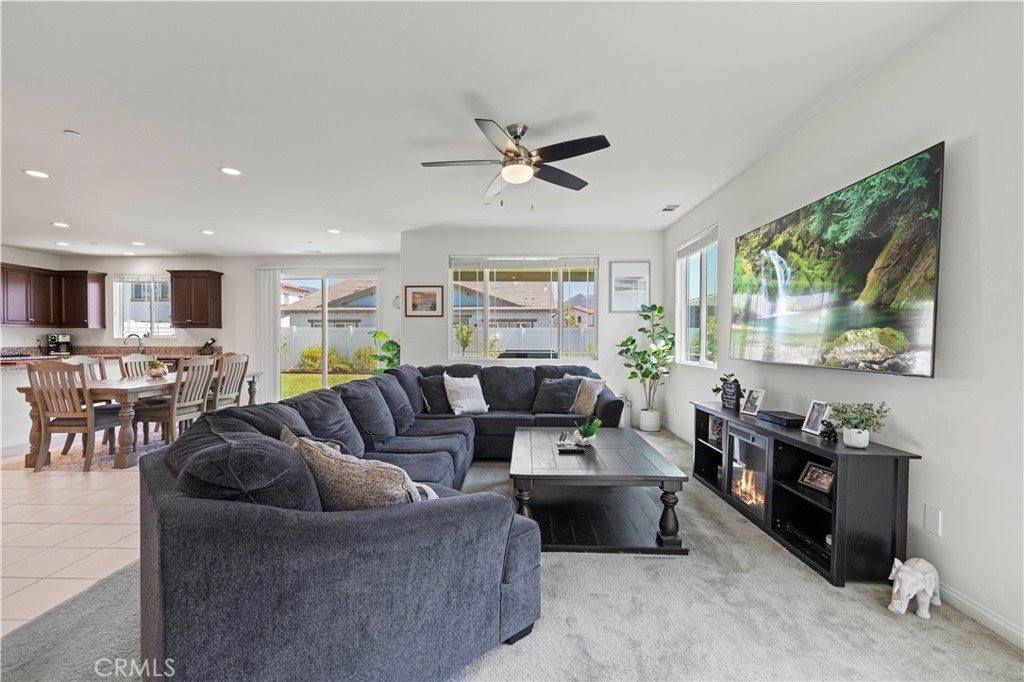 242 Rose Street, Fillmore, CA 93015