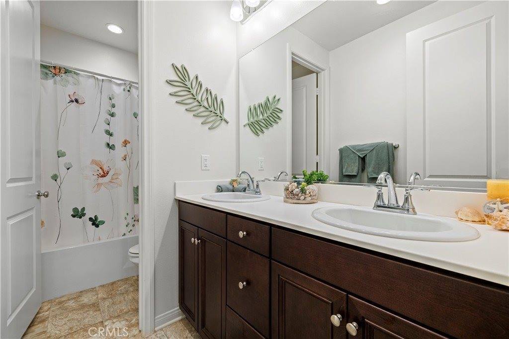 242 Rose Street, Fillmore, CA 93015