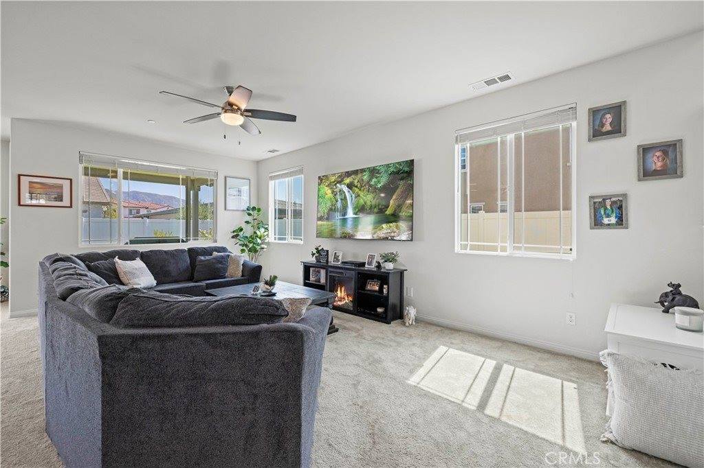 242 Rose Street, Fillmore, CA 93015