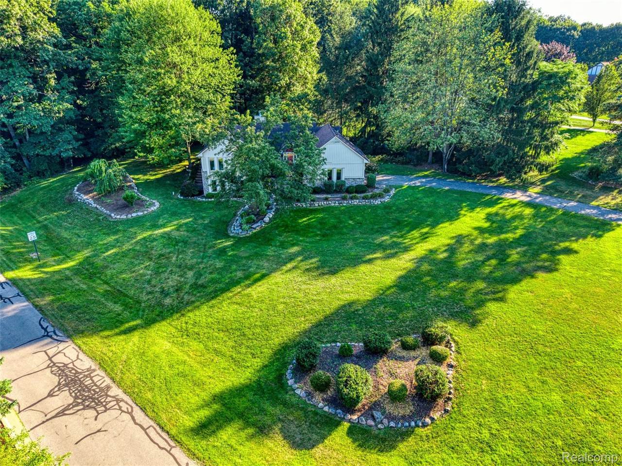 9516 Placid Way, HartlandTownship_Livingston, MI 48843