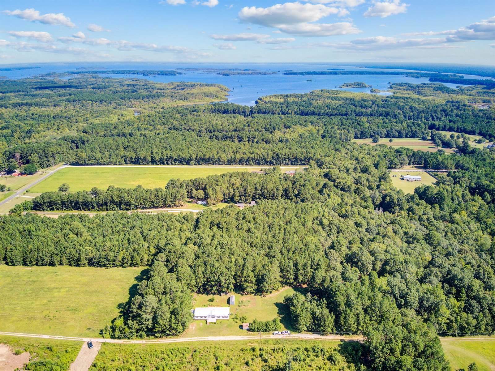 262 Eagle Terrace Trail, Cross, SC 29436