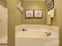 2042 Oxford Heights, Fort Mill, SC 29715