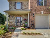 2042 Oxford Heights, Fort Mill, SC 29715
