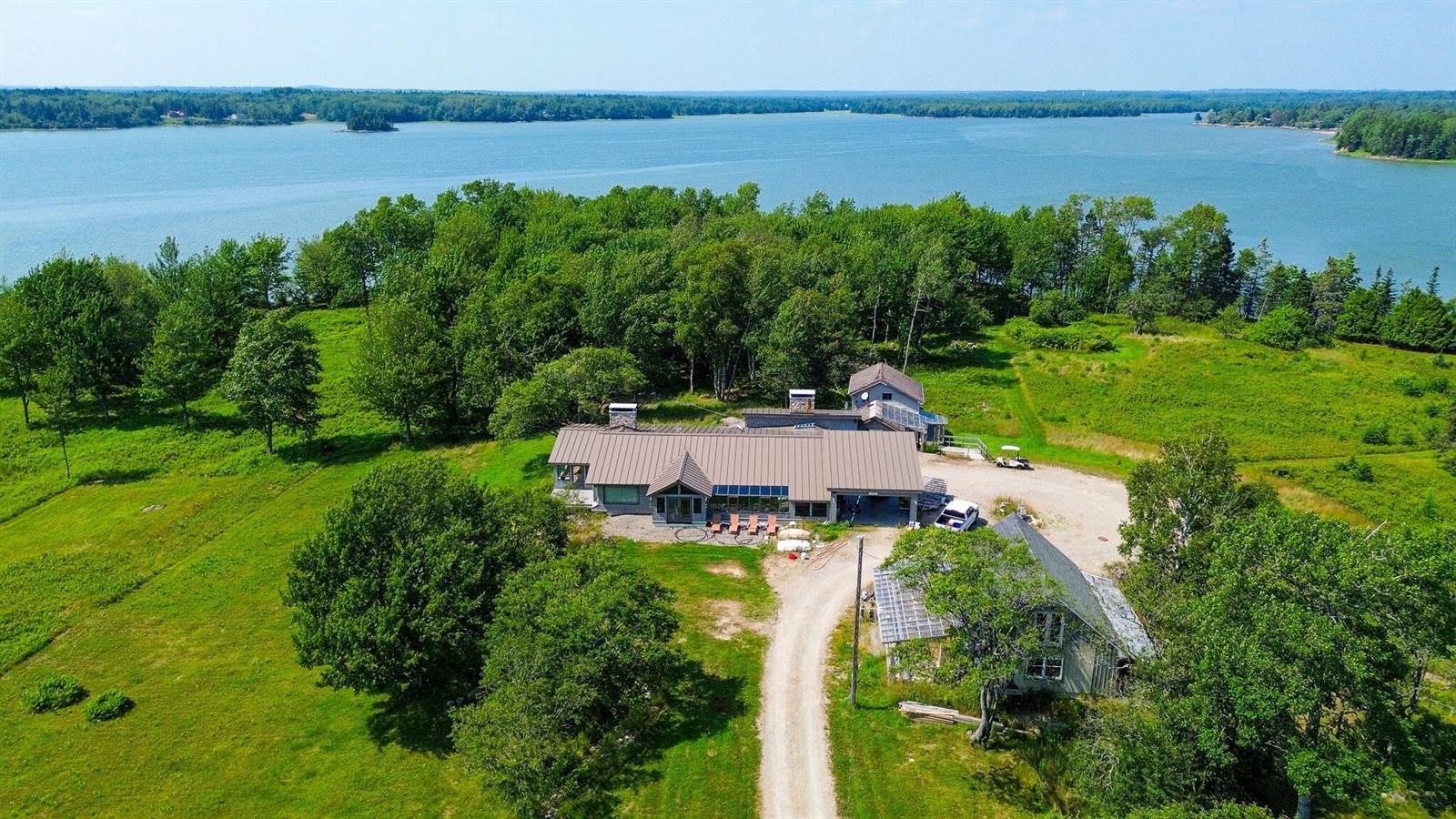 100 Hardwood Point Point, Harrington, ME 04643