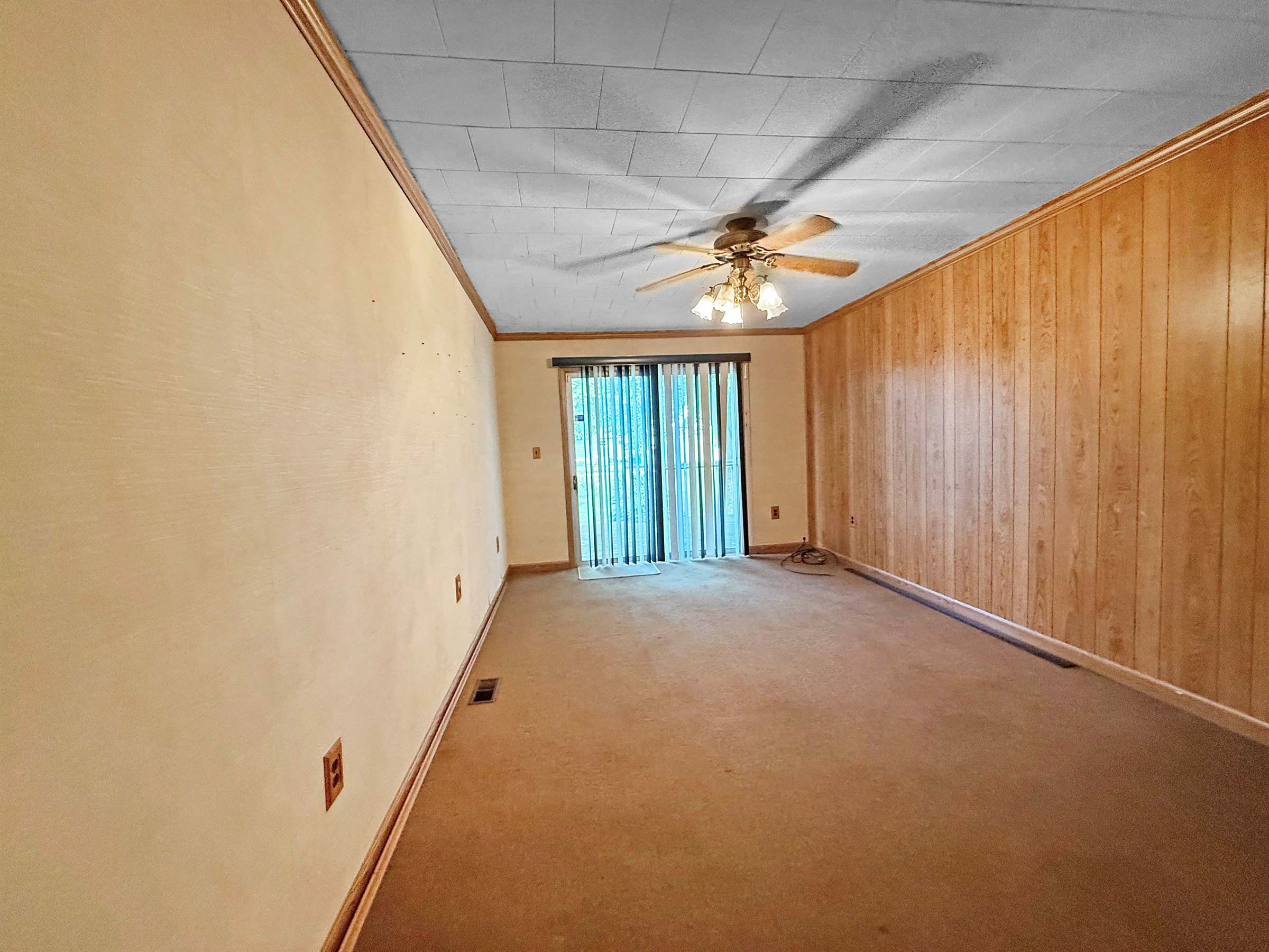 1835 N 12th St, Terre Haute, IN 47804